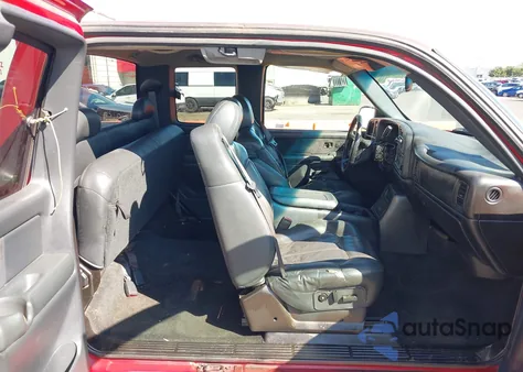 2000 Chevrolet Silverado 1500 Lt из США, поврежденный, VIN 1GCEK19T0YE147484